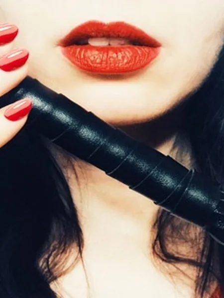 miss_hot_lips