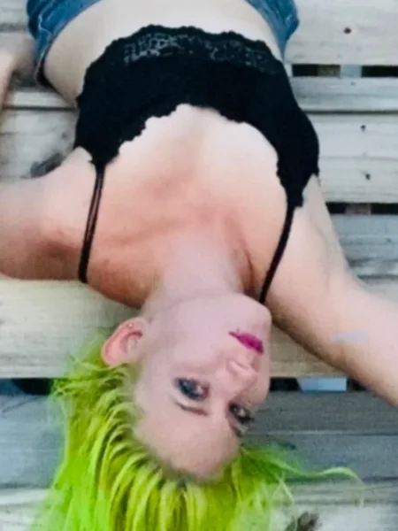 peachesisastonedfruit